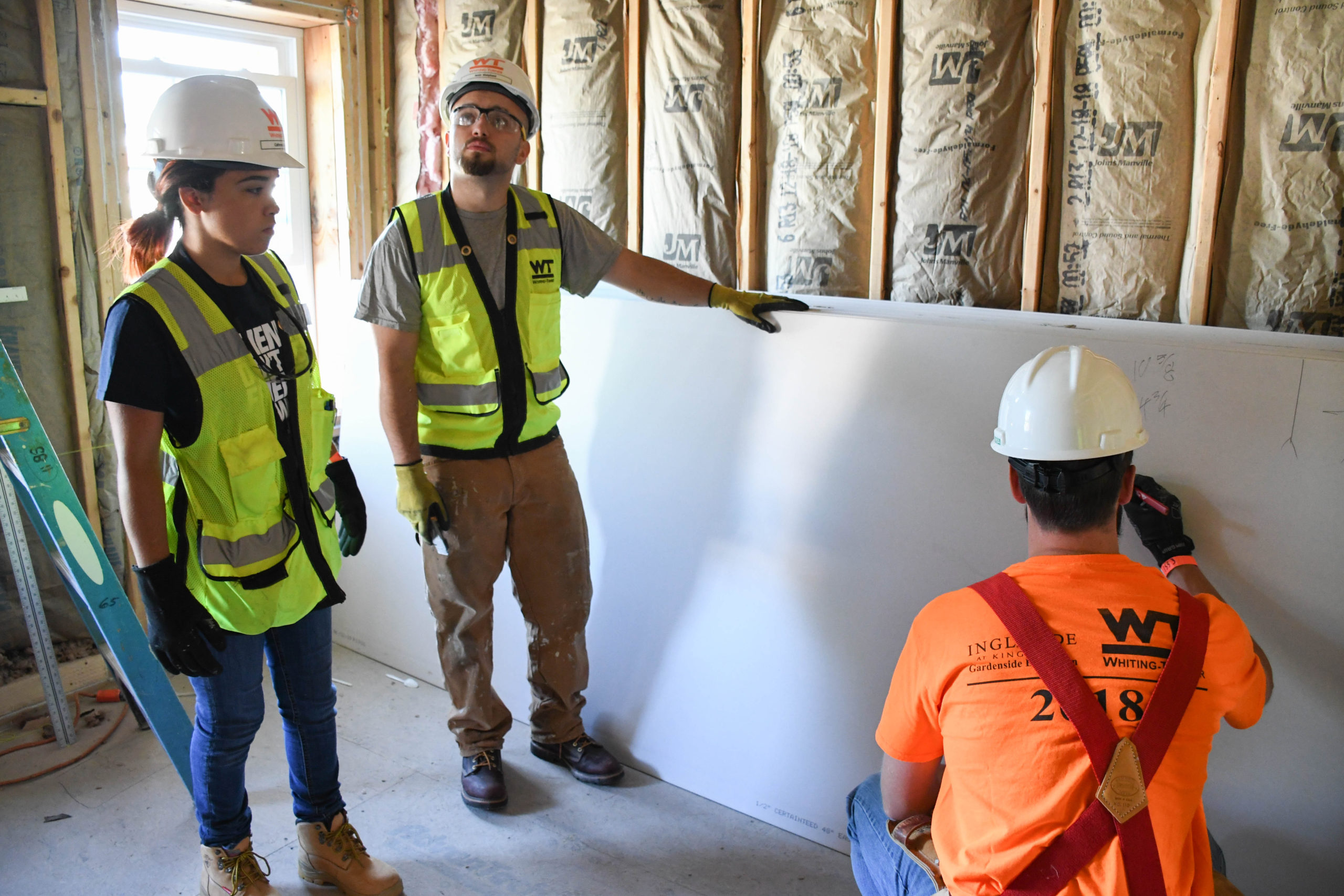 Cathryn LoGrande with W-T teammates